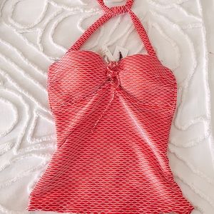 Womens tankini top with built in bra